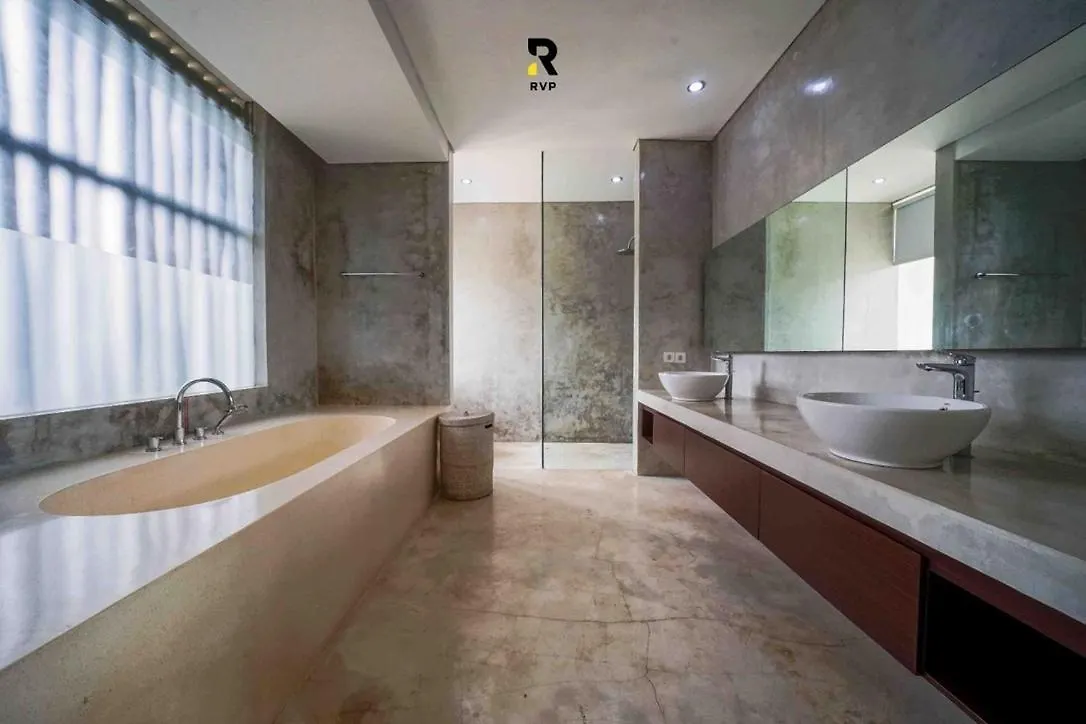 Spacious 2-Bedroom Villa With 850Sqm Of Stylish Space Badung  0*, Badung (Bali)