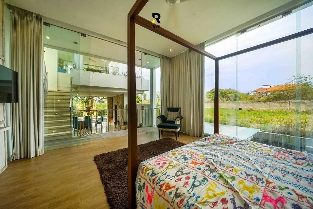 Spacious 2-Bedroom Villa With 850Sqm Of Stylish Space Badung  0*, Badung (Bali)