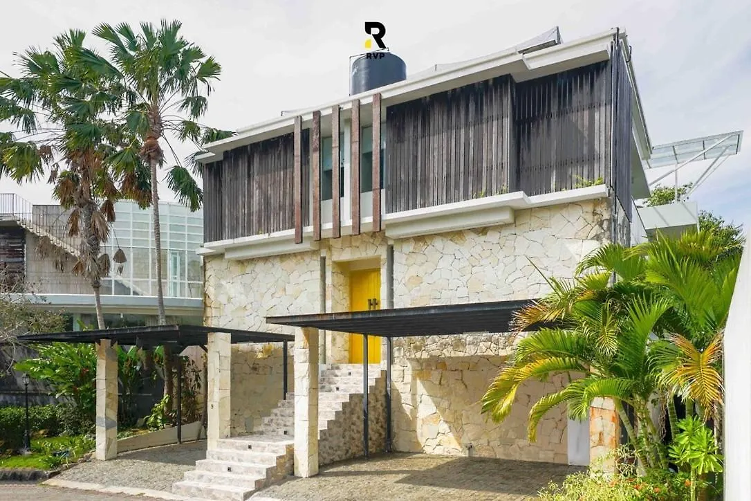 Spacious 2-Bedroom Villa With 850Sqm Of Stylish Space Badung  Holiday home