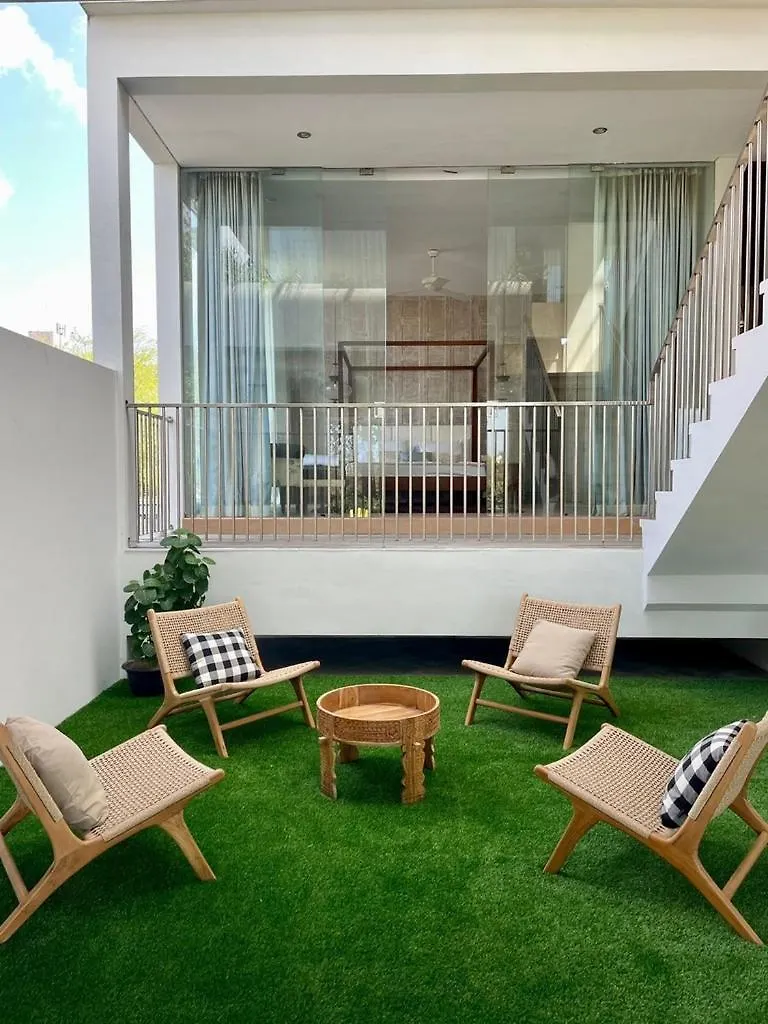 Spacious 2-Bedroom Villa With 850Sqm Of Stylish Space Badung