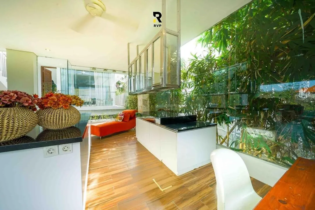 Spacious 2-Bedroom Villa With 850Sqm Of Stylish Space Badung  Indonesia